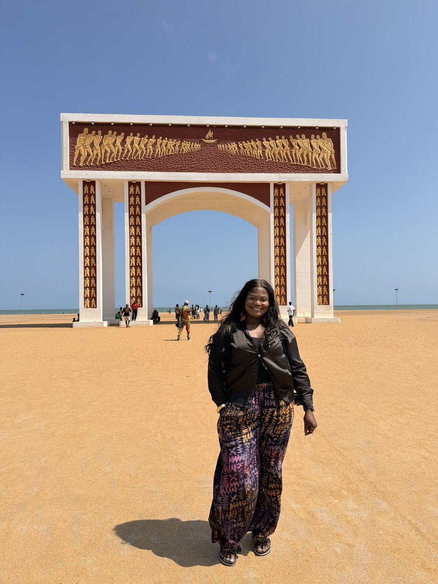 MalisaKush's tweet photo. The Slave Route (Route des Esclaves) “Point of No Return”
Are you planning a travel itinerary to visit Ouidah?
You need to visit here and thank me later.
#pointofnoreturn #tourist #aftica #beninreplubic https://t.co/pIGT6IftGv
