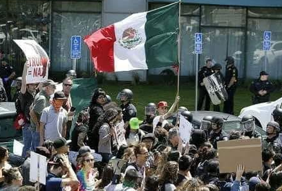 SaltyGoat17's tweet photo. If they're so proud of their home country why do they all throw such a fit when they're told the have to go back home to it? https://t.co/y8NC45LsU8