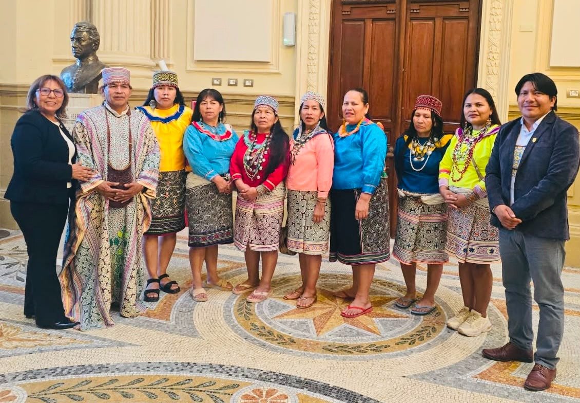 Guisellatc's tweet photo. Expresamos nuestro reconocimiento a las mujeres de los pueblos indígenas u originarios del Perú por su liderazgo, la preservación de sus lenguas y saberes, y su contribución al desarrollo de sus comunidades. Su participación fortalece nuestra identidad y diversidad cultural. https://t.co/wh3hCG6GGt
