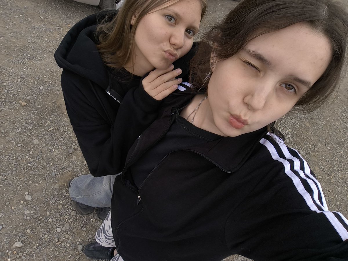 lerronwad's tweet photo. во ещо❤ @linaaw28linaav7 https://t.co/JRakPplxkv
