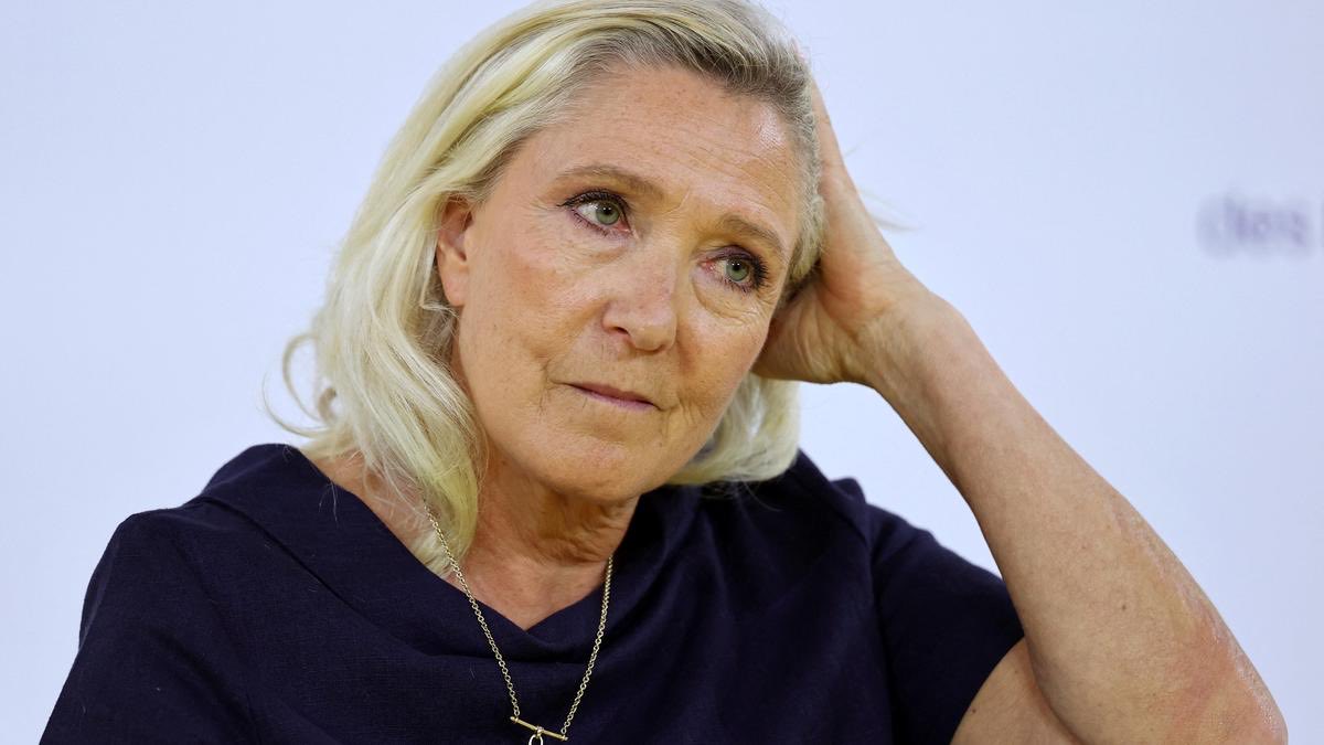 joni_askola's tweet photo. Enemies of Europe all support Le Pen in the French elections. 

Putin, Trump, Vance, Xi, and Musk want her elected to make Europe weaker so they can better control us https://t.co/0SpxYl6V4h