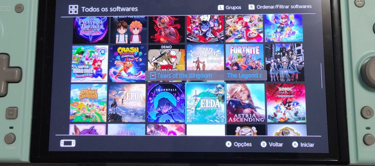 odezinformado's tweet photo. O que estão jogando nesse sábado chuvoso? O meu #Nintendoswitch vai rodar o #escudeirovalente, estou na metade... @devolverdigital #games #sabado https://t.co/QYzgZlspm8