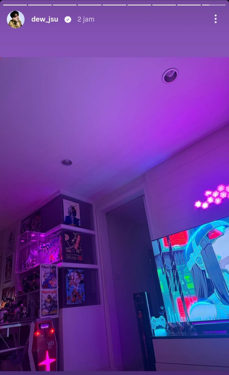 nadir21354's tweet photo. gemessss bgt, geng bebek (basa) lagi ngumpul dan nobar di condo dew 🥹🤏🏻 https://t.co/33cvaxFuPn