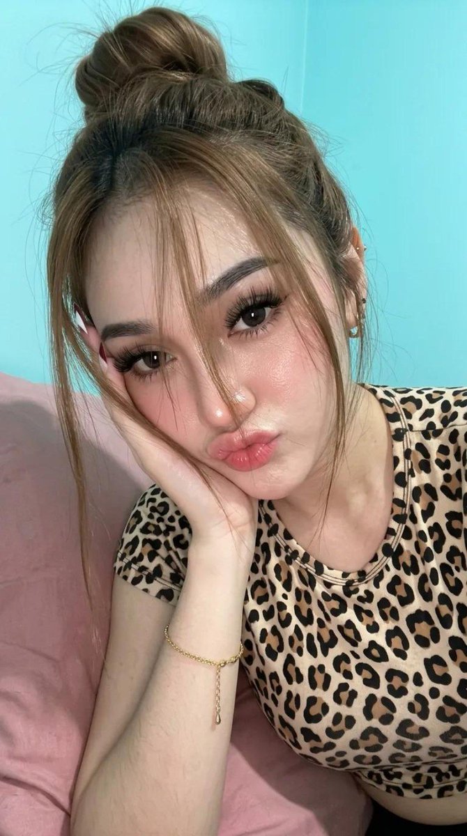 Lylavexa's tweet photo. 😘 https://t.co/9xkVmUQOgg