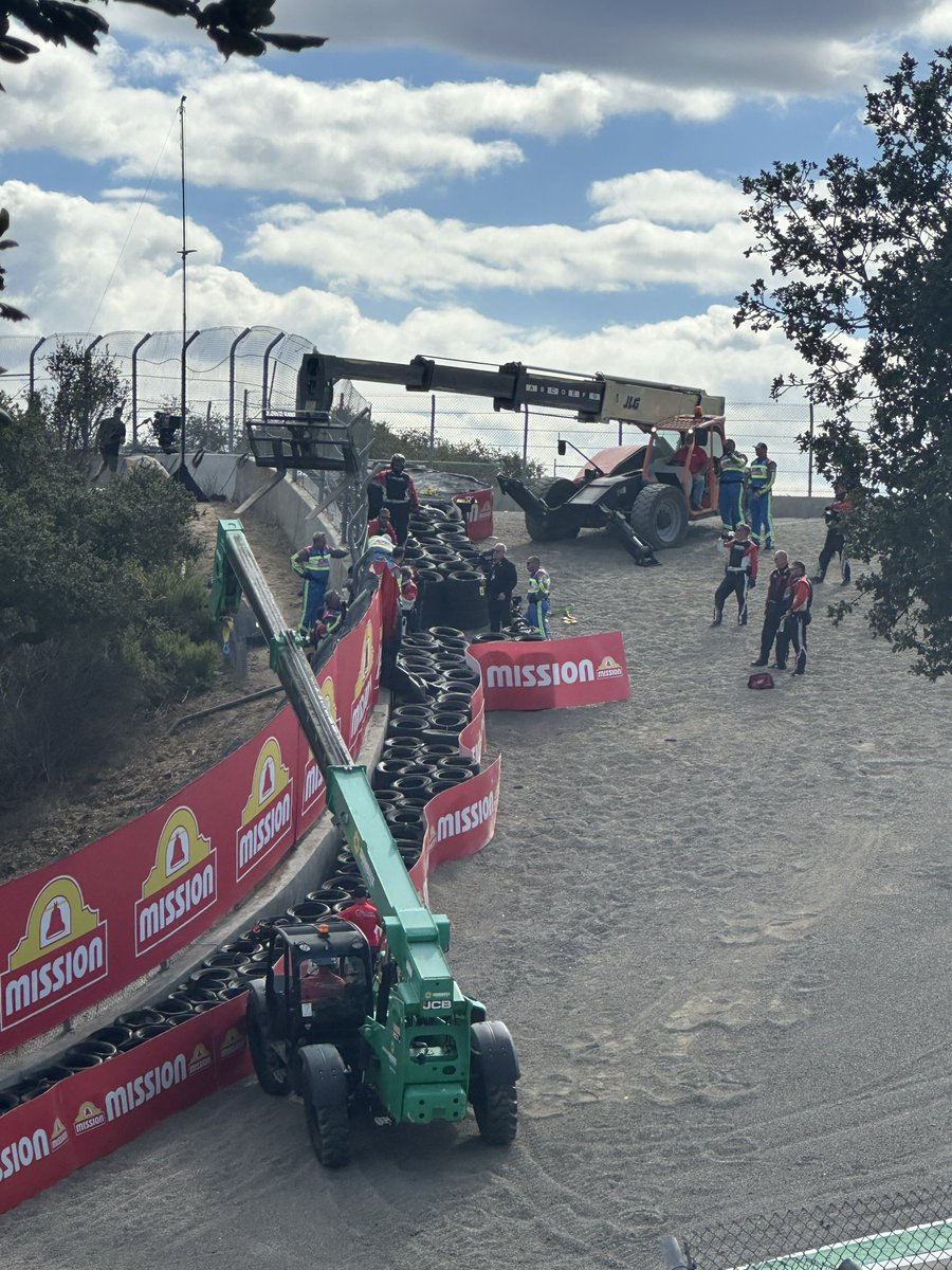 wgbauman's tweet photo. @IndyCar Making good progress. https://t.co/u8bSxwFIfr