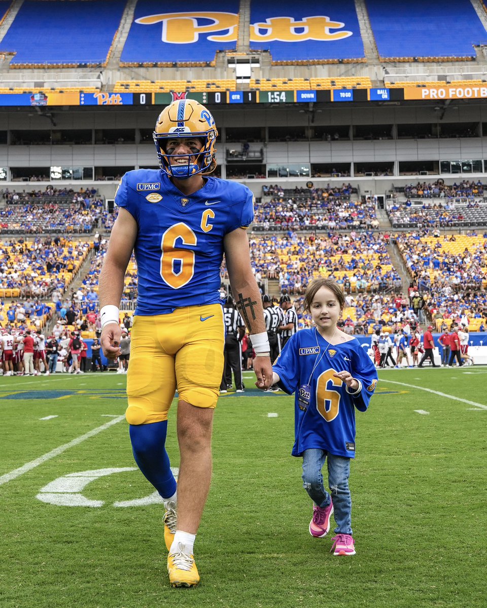 Pitt_ATHLETICS's tweet photo. Today’s Junior Captain is Sloane!

Thanks for spending gameday with us 💙💛

And shoutout to our Honorary Captain, John Malecki 🗣️ https://t.co/Fh3DJmLHst