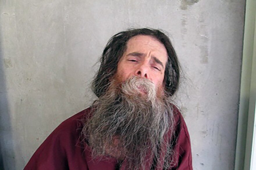proamericapol's tweet photo. Benjamin Cole Sr. had paranoid schizophrenia and a growing brain lesion. 

He murdered his 9-month-old daughter, Brianna, by snapping her spine when her crying interrupted a video game. 

His condition was so severe that he was catatonic, withdrawn into delusion in a darkened cell and wheel chair bound.

The jury swiftly convicted him and sentenced him to death, and Oklahoma executed him.

Lindsay Clancy did almost the exact same thing but instead became a hero and got $2 million in donations.

Mental illness excused nothing when the parent was a man.​​​​​​​​​​​​​​​​​​​​​​​​​​​​​​​​​​​​​​​​​​​​​​​​​​

Women say they want equal treatment they just don't mean it.