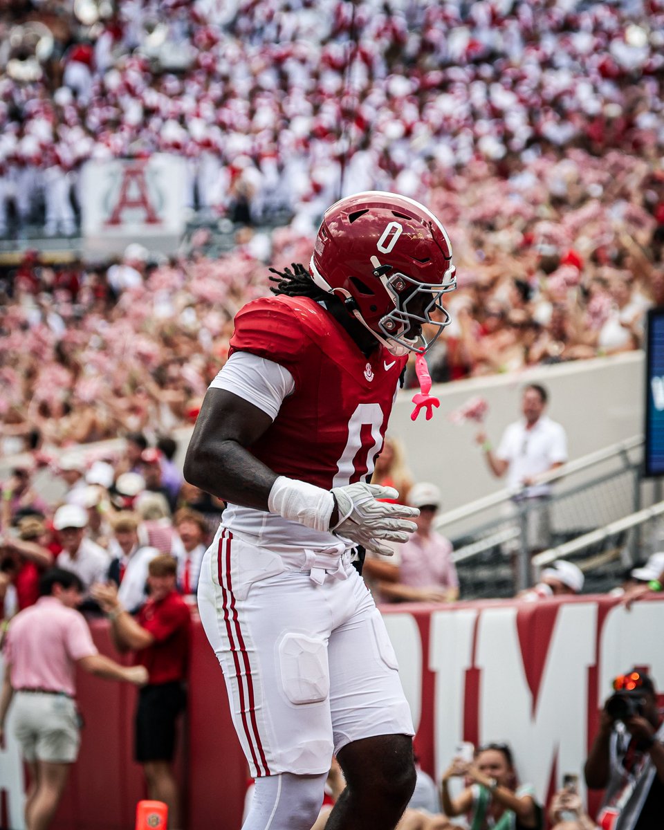 AlabamaFTBL's tweet photo. 😤😤😤😤 https://t.co/lWT0tm6yV4