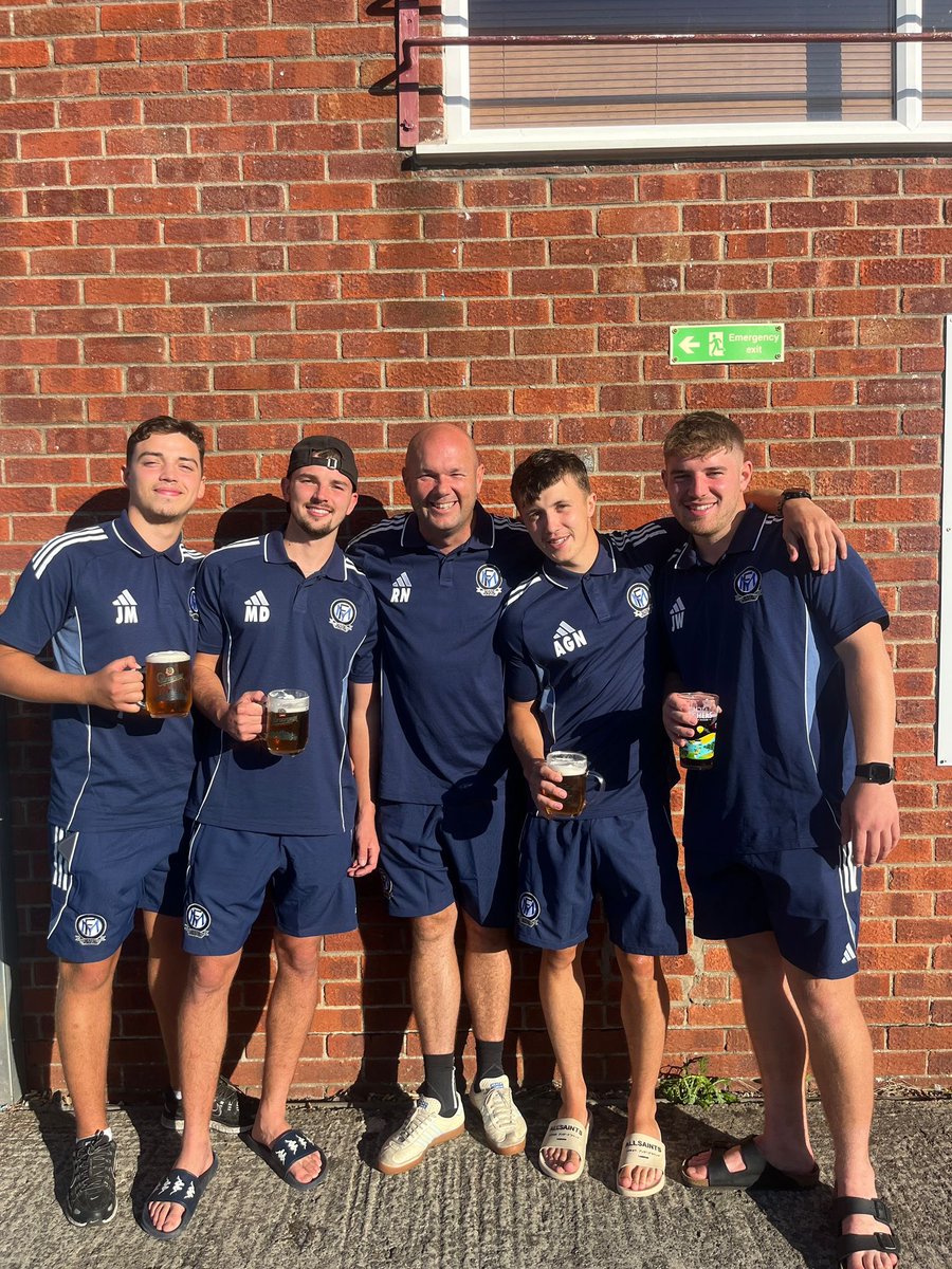 upthemades's tweet photo. Great start to the season for Made Forever with a 4-0 win against AFC Mangotsfield Rocks and a great performance with a clean sheet!!

Goals from:
⚽️Scott O’Brien x3 
⚽️Jake McCracken 

MOTM- Scott O’Brien 

Good luck for the rest of the season @AFCMango1st res https://t.co/0pEtA5J2KV