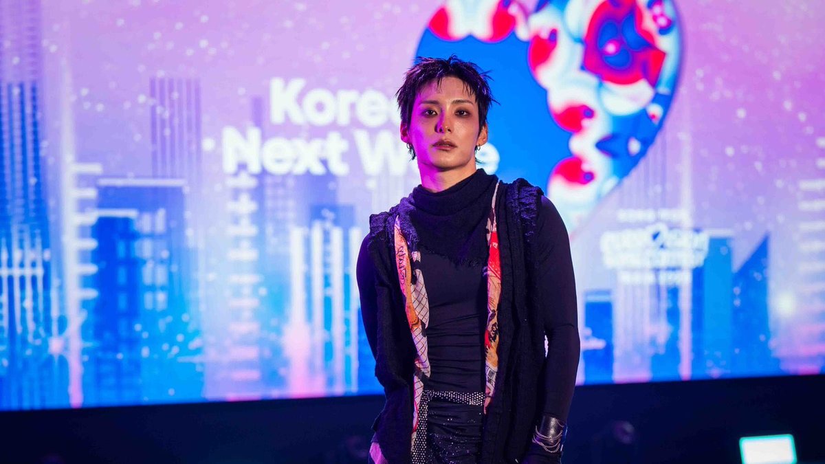 eurospaincom's tweet photo. 🇰🇷 JUNHEE gana ‘Korea’s Next Wave’ y representará a Corea del Sur en Eurovisión Asia 2026

https://t.co/bM5Awx43rM https://t.co/NANzL0HVu9