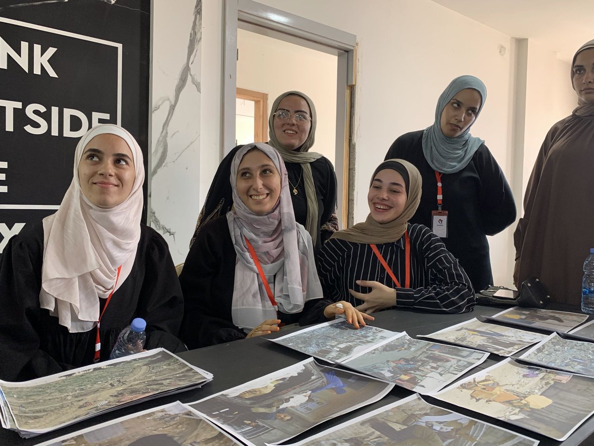 SolimanHijjy's tweet photo. Final photos: Last weekend I completed two training sessions with the "We Are Not Numbers" team on transforming written journalistic stories into visual stories using photos and videos, and teaching the basics of mobile phone photography.

#gaza #WannCohort19 https://t.co/Ih7t7pviLg