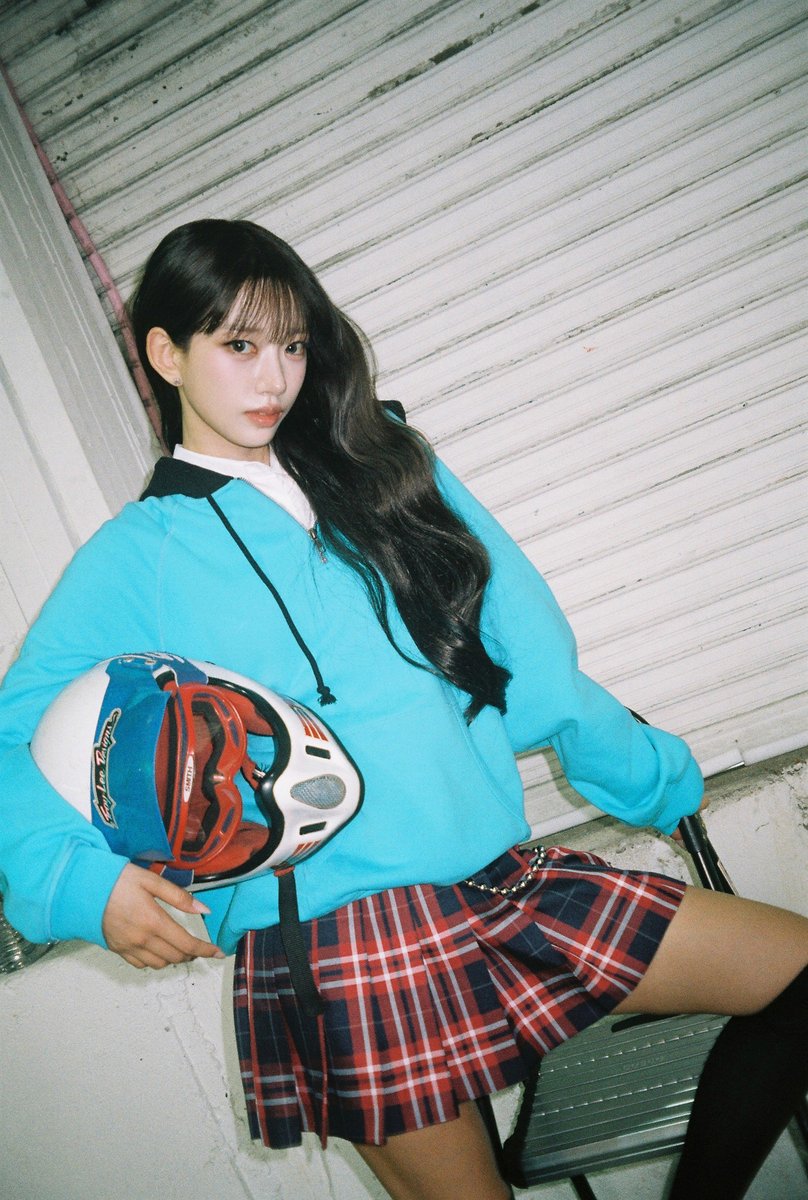 OFFICIAL_MEOVV's tweet photo. ˚₊‧꒰ა meovv 2 pawmpawm ໒꒱ ‧₊˚

#MEOVV #미야오 #SOOIN #수인
#LETSMEOVV #2YearsOfMEOVV
#THEBLACKLABEL #더블랙레이블 https://t.co/x9Toi9P2vo