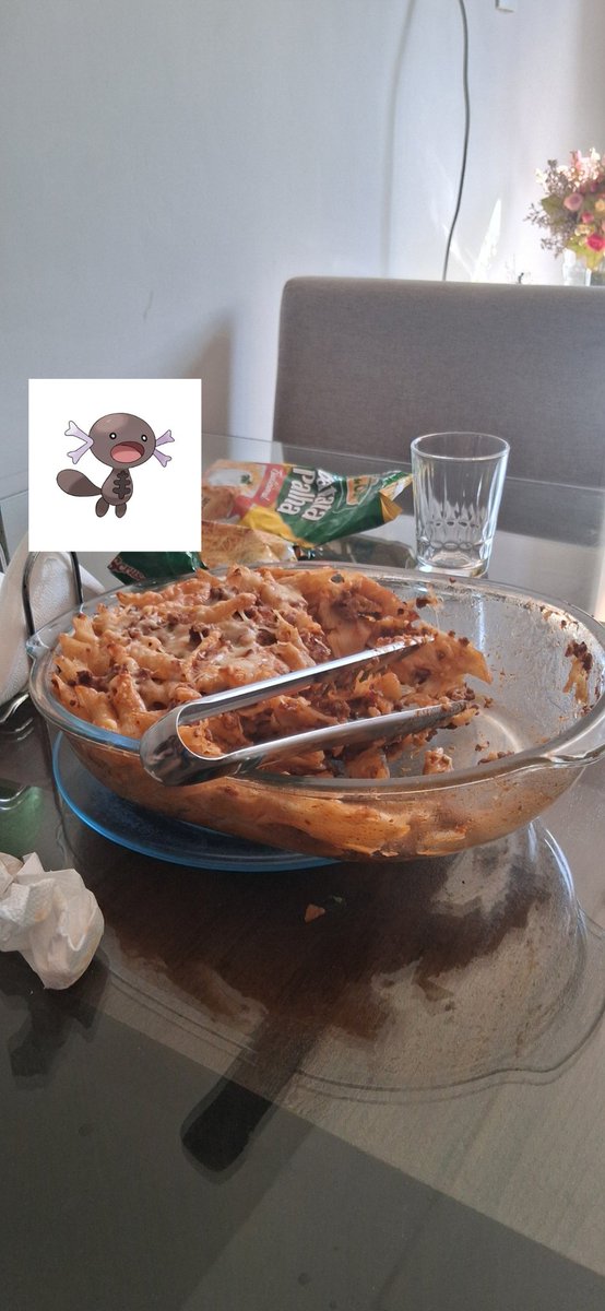 AcervoPalWooper's tweet photo. #pokealmoçotwt estou comendo isso dnv https://t.co/hwSLZARpec