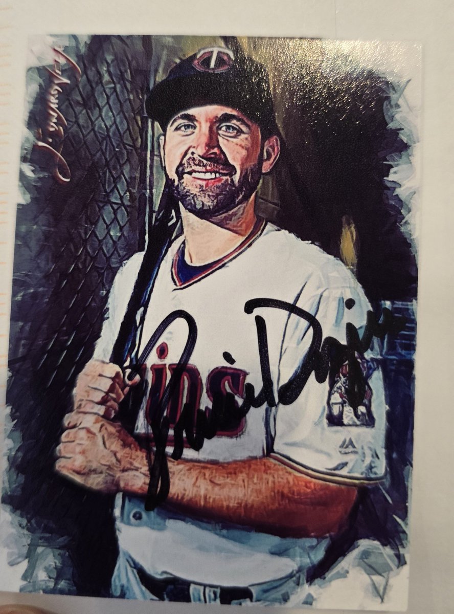 pintandrew's tweet photo. Brian Dozier
#ttm #ttmsuccess #collect #cards @TTM_Todd @TTM_Card_Autos @MyPenIsHugeTTM @oriolesrise @911baseballguy @BravestarrCards @YankeeSpartan @WaxPack916 @tcowen17 @FlyinWV79 @signing_s @jlcu_ttmgraphs @RedRoss1977 @stillwaiting73 https://t.co/NkzIQxBAT4