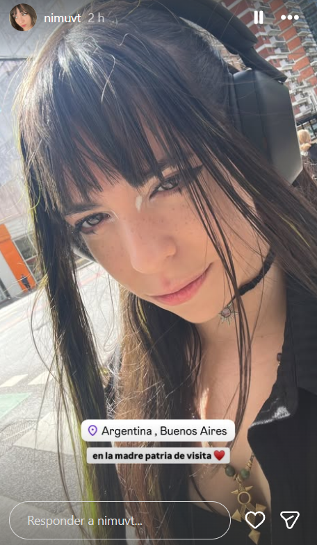 fley_es's tweet photo. 🚨Nimu está en Argentina, pero no es lo que parece:
Después de su ruptura con Delox, esta es la verdad de su situación actual y de lo que ocurrió con su relación, me consta que esta es la realidad actual de su vida.
✅ Nimu y Delox están bien, acabaron en buenos términos, me consta que Delox comenzó su nueva relación una semana después de cortar con Nimu.
✅ Nimu está en Argentina solamente de viaje durante dos semanas para visitar a su familia, luego tiene planificado iniciar otro viaje y seguir con su vida en Andorra.
✅ La denuncia contra Dalas sigue su curso.
✅ Laboralmente le van las cosas bien fuera del mundo mediático.