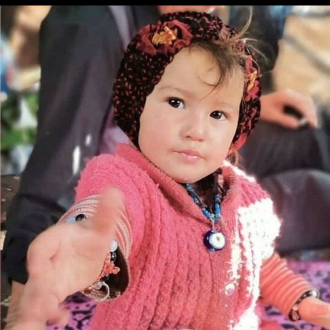 meneymn's tweet photo. Ben Müslüme Yağal. Henüz 2,5 yaşındaydım, t*cavüze uğradım ve o soğuk dağ başında acımasızca can verdim. Benim Failim delil yetersizliğinden beraat etti, adalet benden esirgendi. Sadece beni değil Adalet'imide Katlettiler.. beni asla unutmayın. #MüslümeİçinAdalet https://t.co/iN9olhQ5XL