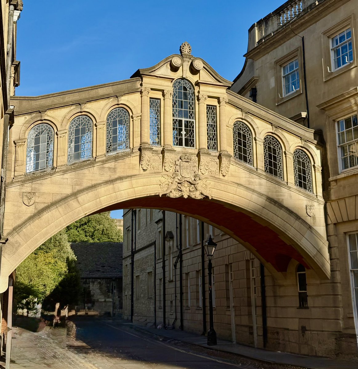 Robert_Stanle's tweet photo. Oxford diaries https://t.co/fbApAg2xCv