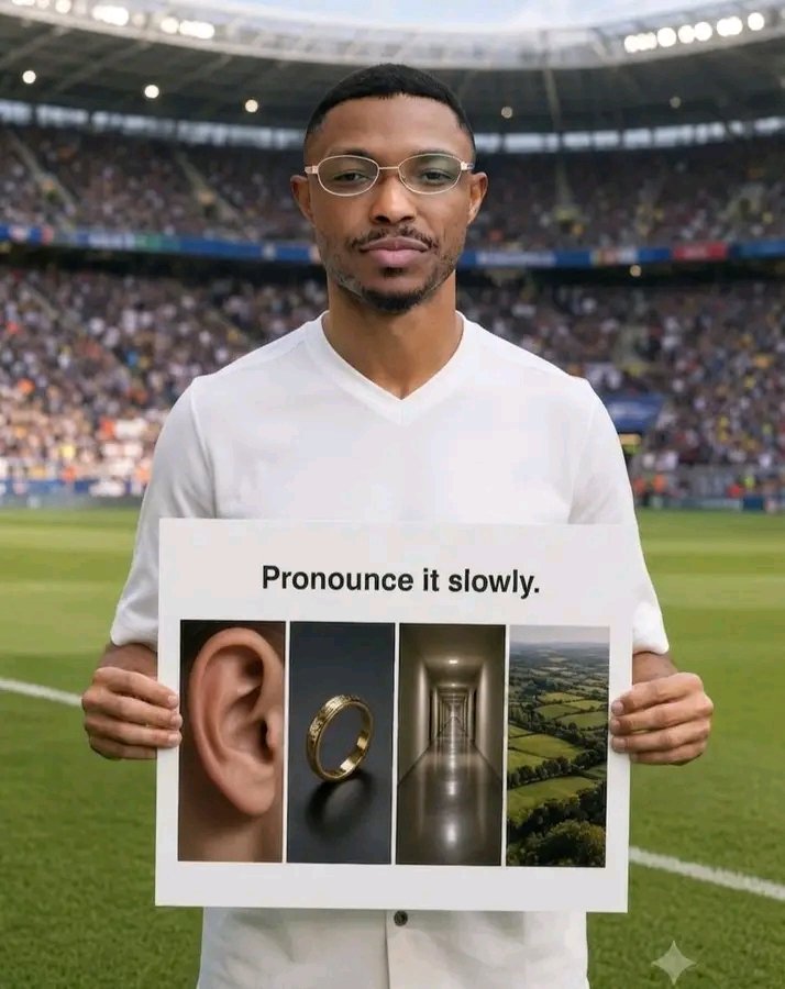 SMONEYUTD's tweet photo. Guess the player 

Level: hardest https://t.co/NZzTyEhBeI