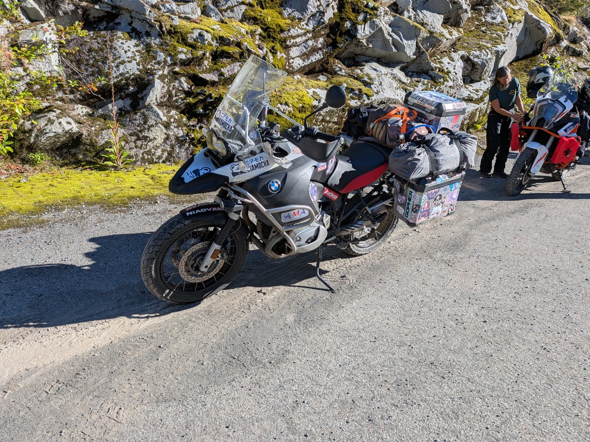 AvalancheSSC's tweet photo. #expeditionAlaska Day 7:
Get. On. My. Level. 7 days, one Oshi, one TWENTY YEAR OLD BIKE. We've done it. Now, it's just about 1,800 miles home. https://t.co/7ijdhxkCjk