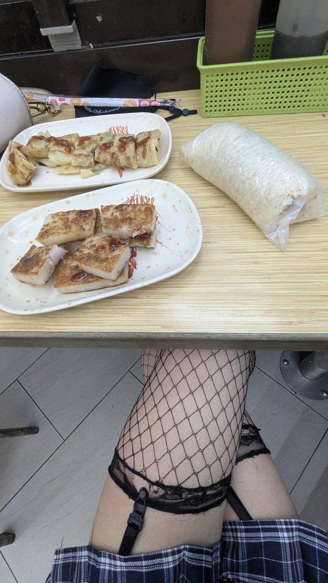 mormor1210's tweet photo. 2：2：1
真的是白開水欸 https://t.co/UrM7rDmOBv