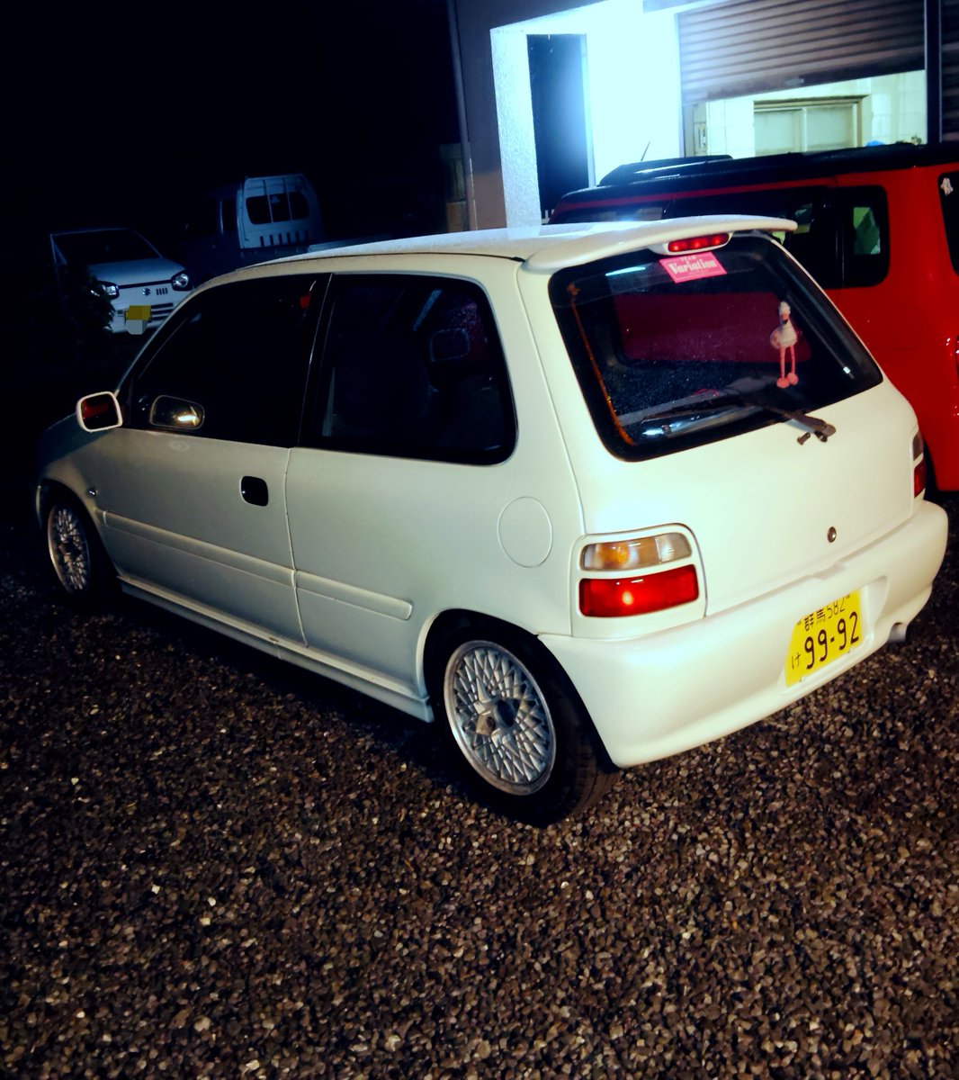 nissy_NEMO's tweet photo. 車検なのにタイヤ溝なくって、フォーミュラメッシュをレンタル https://t.co/OXlALWNahs