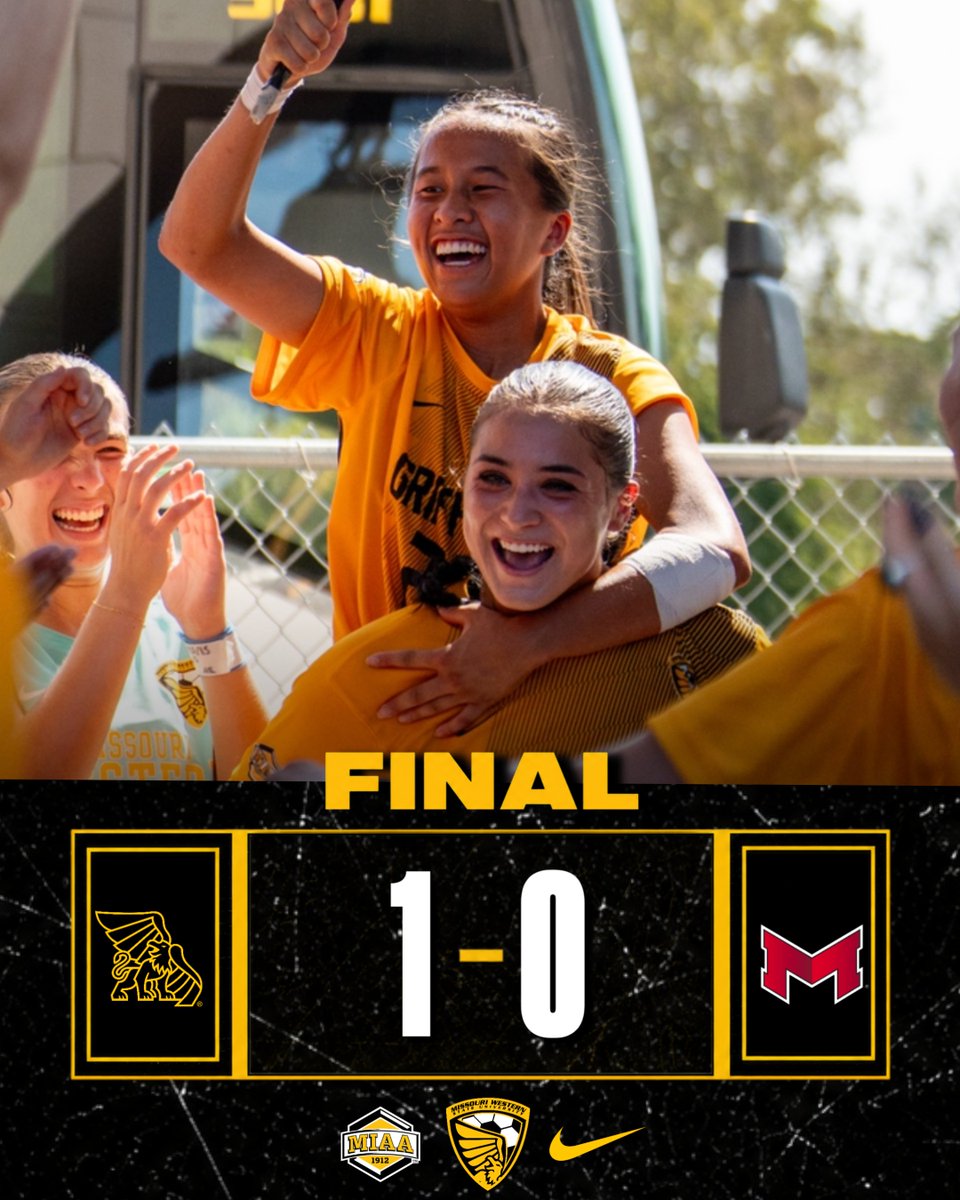 GriffonSoccer's tweet photo. Ring the Bell 🔔

Moving to 3-0-1 on the season.

The home unbeaten streak is 23 matches (18-0-5).

#GriffUp🦅🦁 https://t.co/31gvM9jNYG