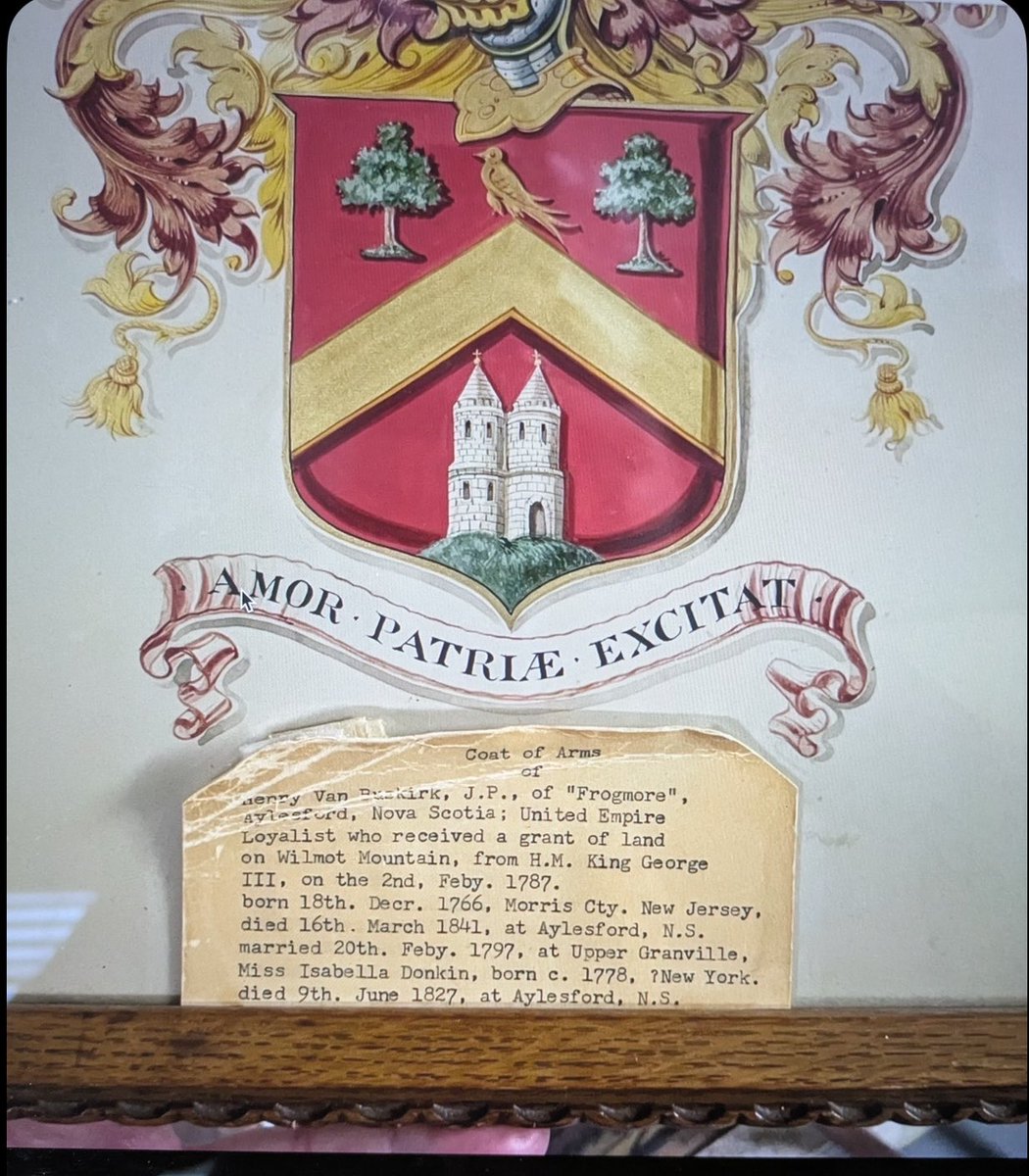 Venusazzaboy's tweet photo. This is my family crest. Take a good look, go ahead and read the article attached. It’s hanging up at the Nova Scotia Museum. #GreatScott #Frogmore #KingGeorge111 https://t.co/6NPP2OTzje