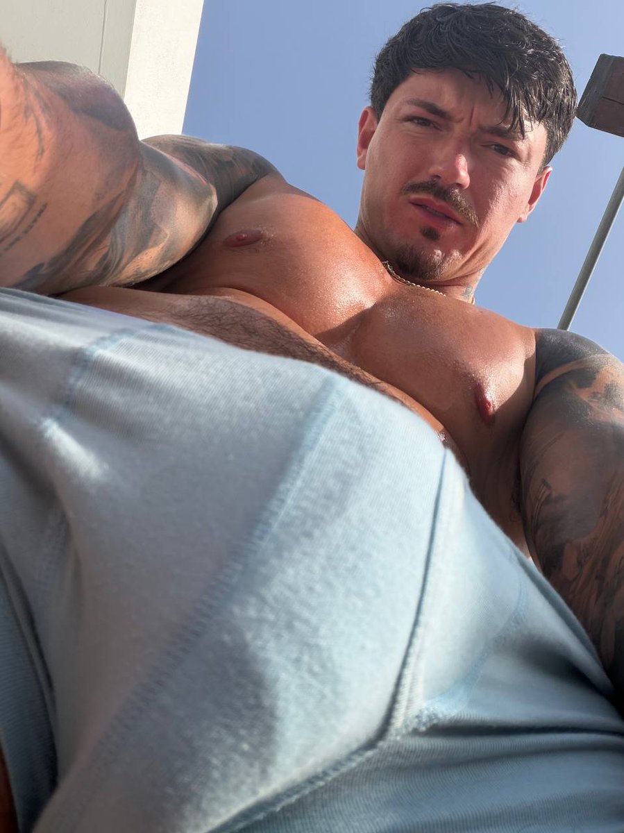 NELLY_R's tweet photo. Hi babe, say ahh
https://t.co/HVZmaXBJwv https://t.co/wZQ2obNjx1