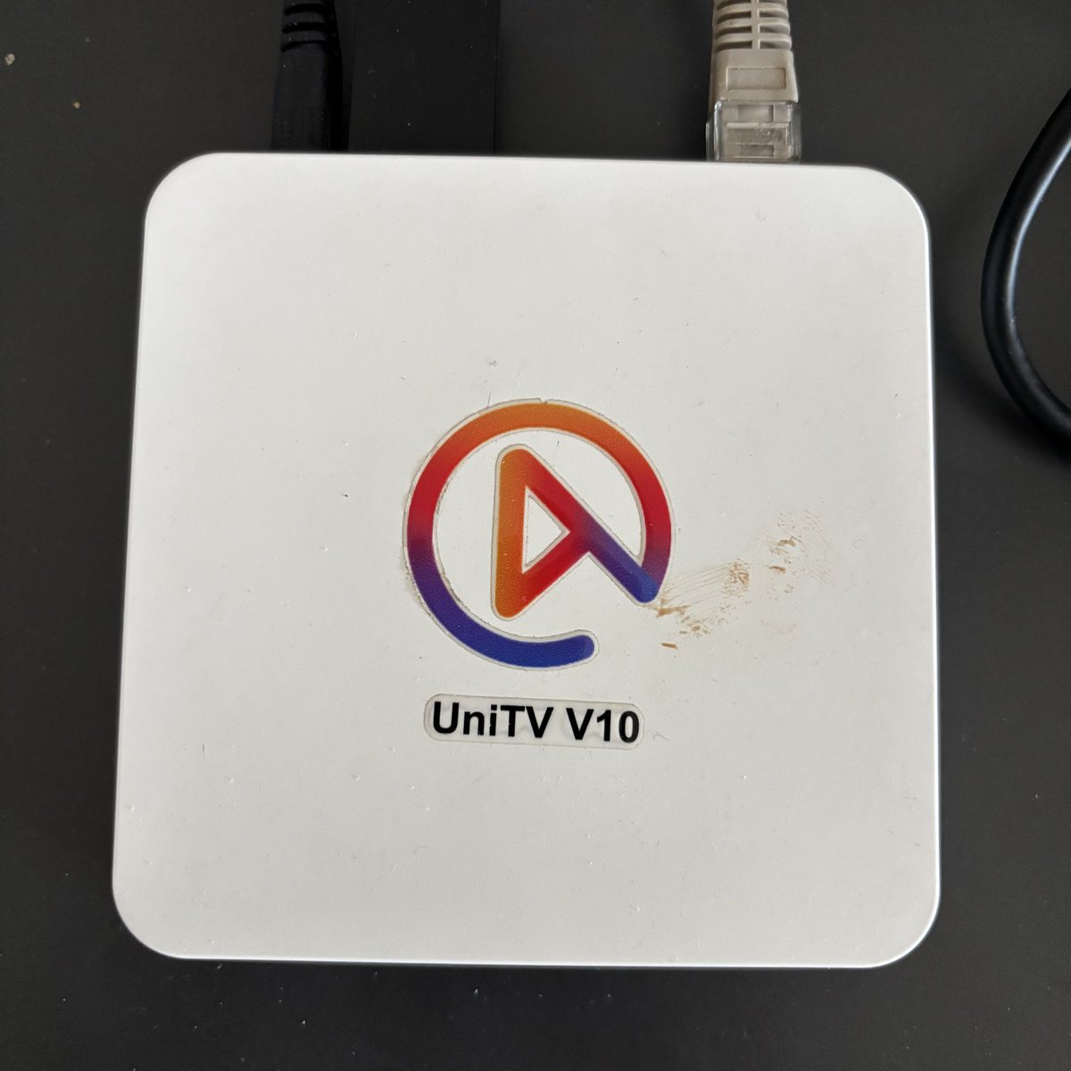 Marcelodeps's tweet photo. @uiuouwill @berbenigames Escrevi errado. É unitv v10 https://t.co/3WcSxJTGkd