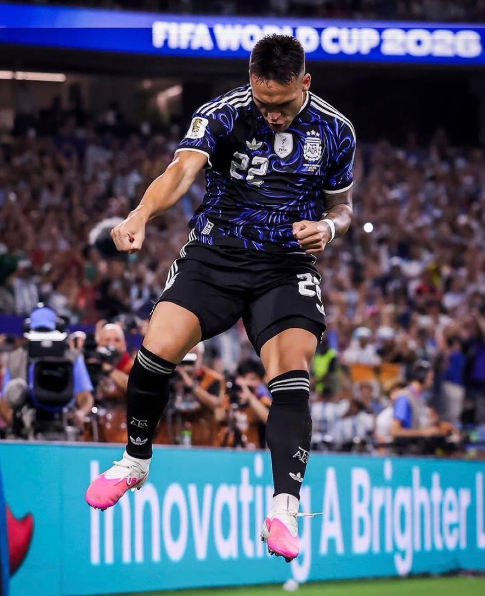 NachoAKD8's tweet photo. TE AMO LAUTARO MARTÍNEZ, el mejor 9 del mundo sigan mamando. https://t.co/mz6lqdeGwl
