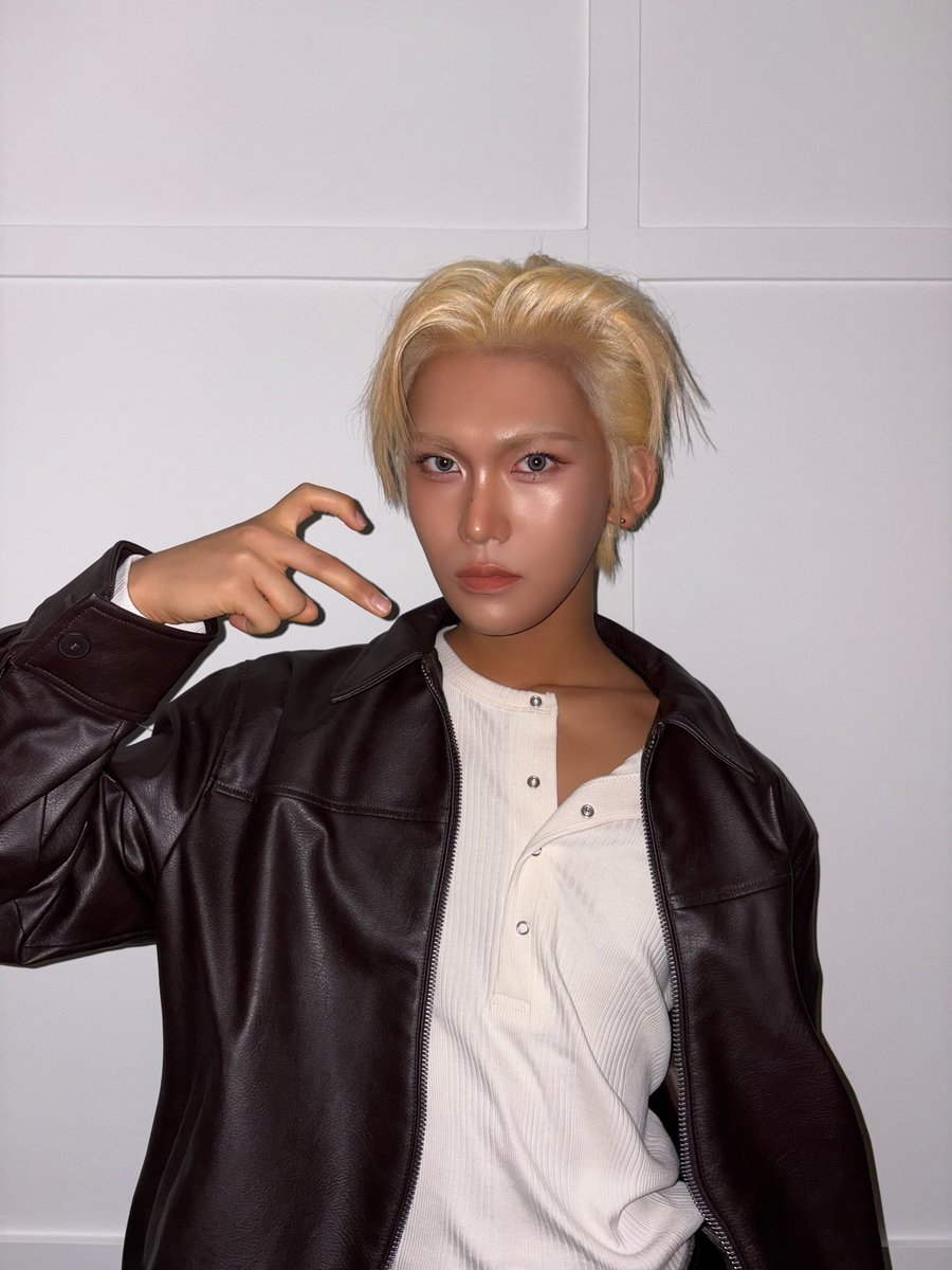 hyunipcs's tweet photo. real life Ken  🤎

#hyun #xlov #현 https://t.co/gGaK3EhS8f