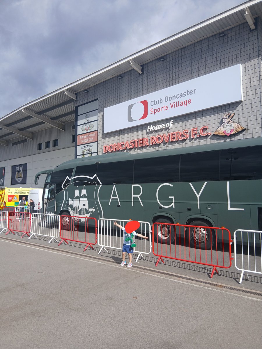 GRTPhotography's tweet photo. @HanworthVillaFC @TheCurfews @SouthernLeague1 @garyabs 2026/27 Season Thread - Match 12

@drfc_official 2 vs 3 @Argyle 

Excellent away trip with my son. His 5th away day and he's still never seen #PAFC lose. https://t.co/4vxvEgx5Vn