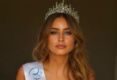 patobonato's tweet photo. Ganadora de Miss Francia 2025 vs la subcampeona

Vivimos en el mundo de los payasos 🤡 https://t.co/2gHuQbxDIV