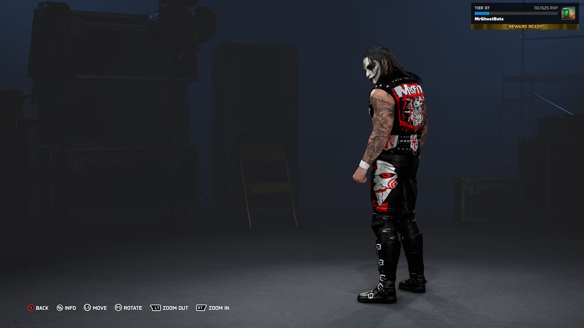 SeverusCrowley's tweet photo. Revamped one of my older attires https://t.co/ZeOsOapuXk