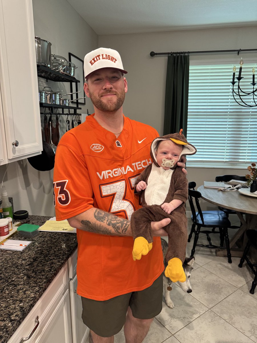 thaRealMitcheLL's tweet photo. Our little man transformed into a Hokie Bird today for his first game! Go Hokies 🦃❤️ #GoHokies #Hokies #1-0 #HokiesInTampa

@HokiesFB @SonsofSatVT @TwoDeepVT https://t.co/sJNBKVML8N