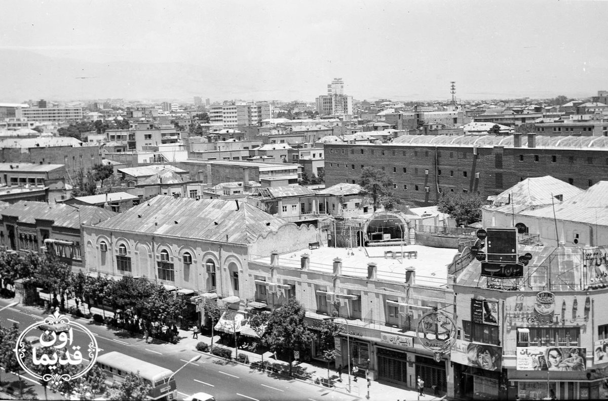 On_ghadima's tweet photo. نمایی از خیابان فردوسی تهران ، چهارراه استانبول - سال ۱۳۴۶
عکس از آقای محمود کلاری 

 #ایران #اون_قدیما #تهران #عکس #عکاسی https://t.co/2ehTGBY34o