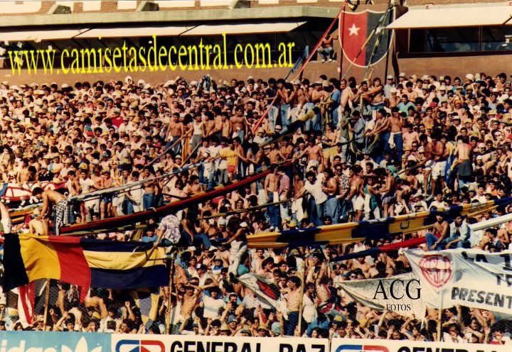 Mauro1889's tweet photo. El Clásico es Nuestra vida, Siempre está primero, todo lo que venga después sería bienvenido. 

Nunca a relajarse se juega como
El primero, a estar en el mínimo detalle. A pisarle la cabeza a humillarlos, la obligación es nuestra. https://t.co/GcmstH4WkD
