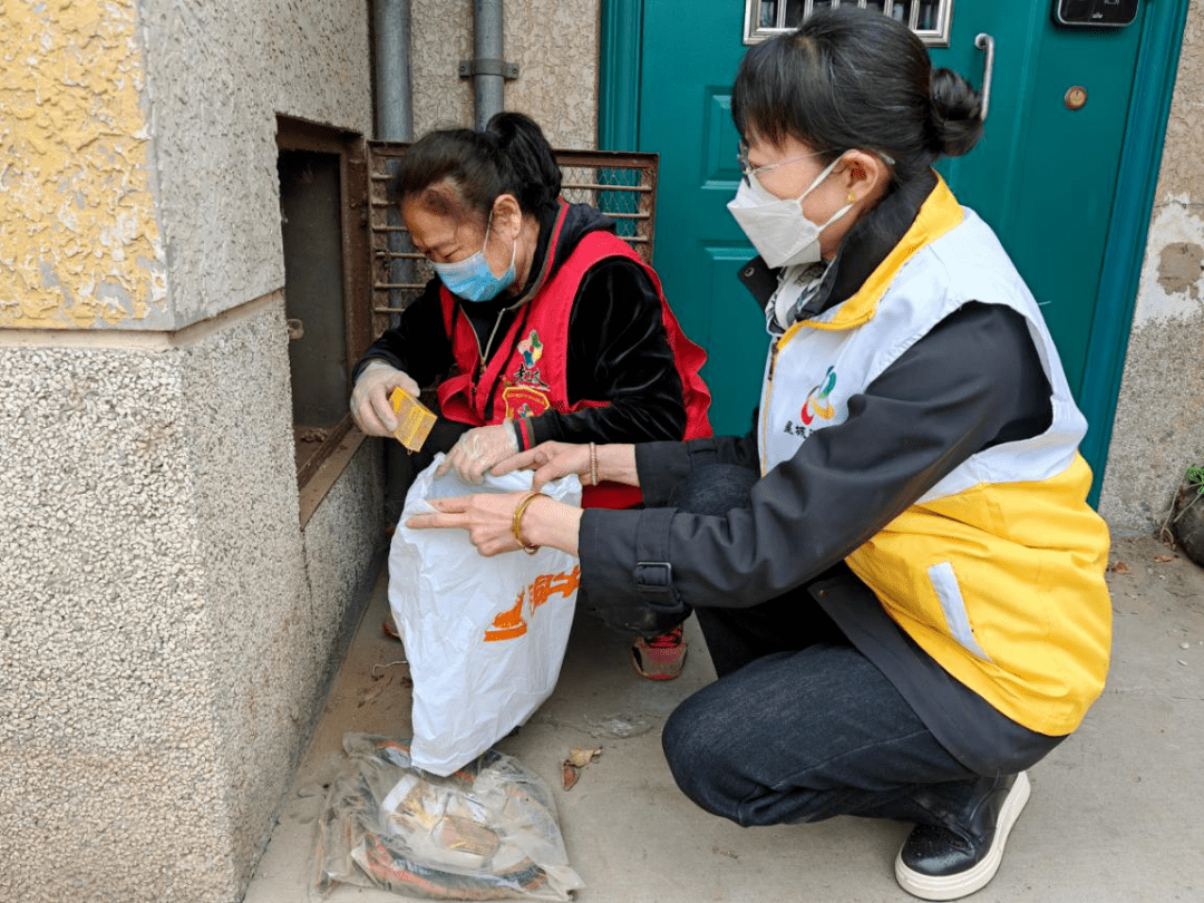 EdaYildizzsdi's tweet photo. Join our weekend community park clean-up this Sat 9AM! Bring gloves u0026 get free snacks—make our shared space brighter together. https://t.co/wwcPsxDSI2