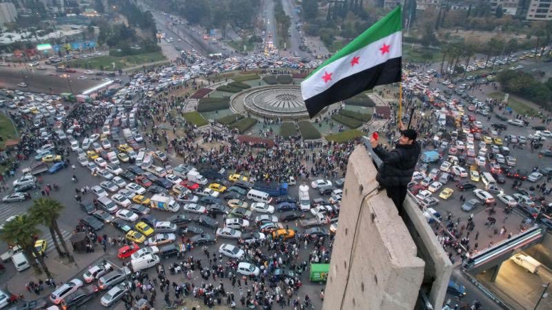 DRMBEYDILI's tweet photo. 🇸🇾 إن كنا نؤمن بسوريا التعددية،فالحقوق اللغوية يجب ألا تكون انتقائية.نعم للكردية، نعم للعربية،نعم للتركية،ونعم لكل لغة سورية يريد أهلها الحفاظ عليها وتعليمها.لا يجوز أن يكون الحفاظ على لغة مكوّن «حقاً مشروعاً»، بينما إلغاء لغة مكوّن آخر من التعليم يصبح «إنجازاً»سوريا ��كل أبنائها. https://t.co/el3geCjuug