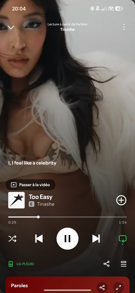 iris_rns's tweet photo. THIS UNDERRATED SONG ??? #tinashe #underrated #popstar https://t.co/BcFnA8Sucq