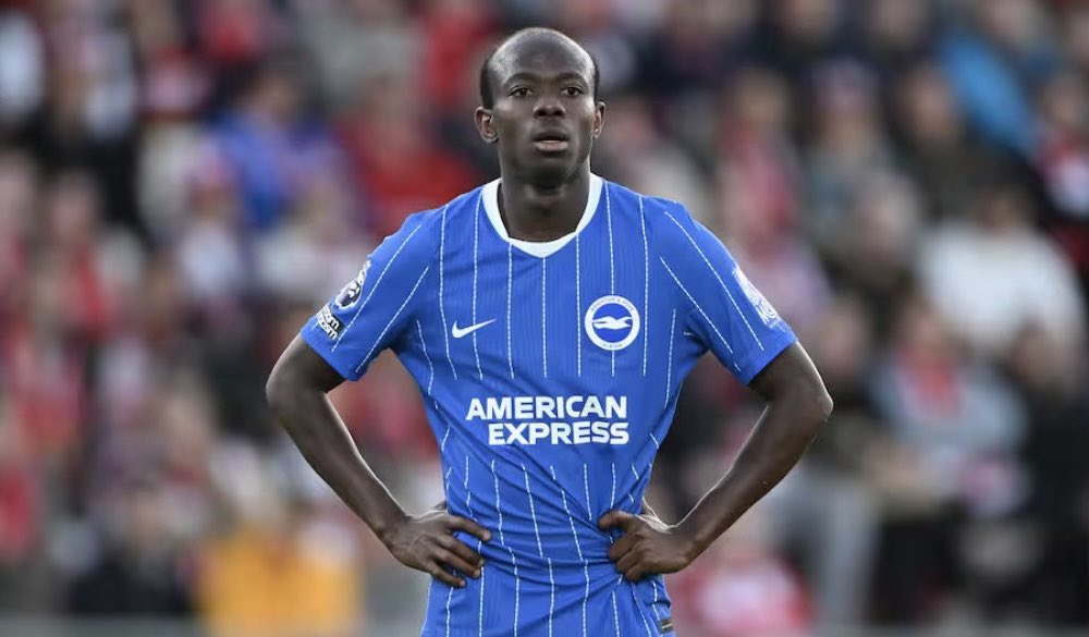 AndrewJames1901's tweet photo. Malick Yalcouyè was the BEST player on the pitch today! 👏🏻💙🤍

That’s his second man of the match performance in a row, what a talent! ⭐️

#Brighton #BHAFC https://t.co/2jT0plfCDE