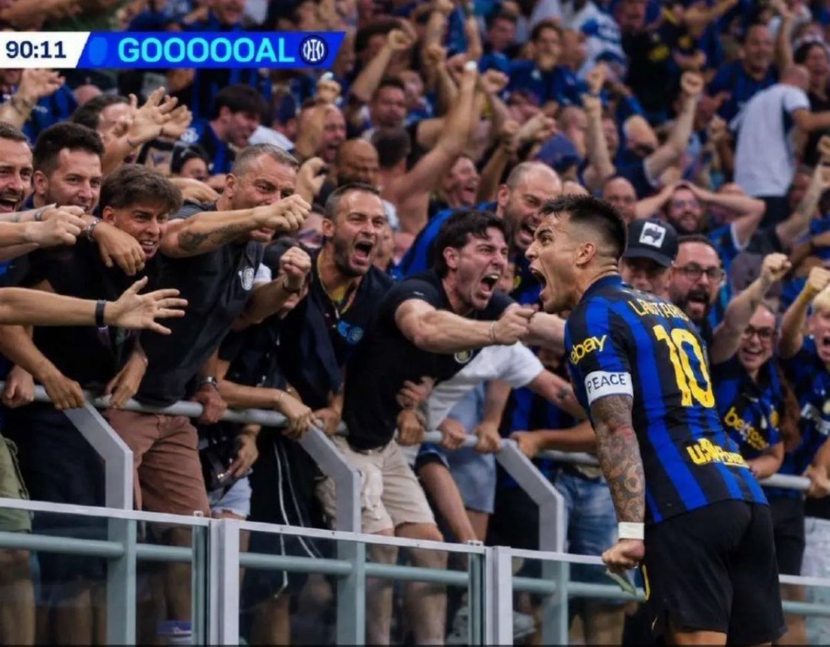 waleed_inter's tweet photo. الف مبروك .. ريمونتادا عظيمة 🖤🖤💙💙 https://t.co/l5uMHO3rnE