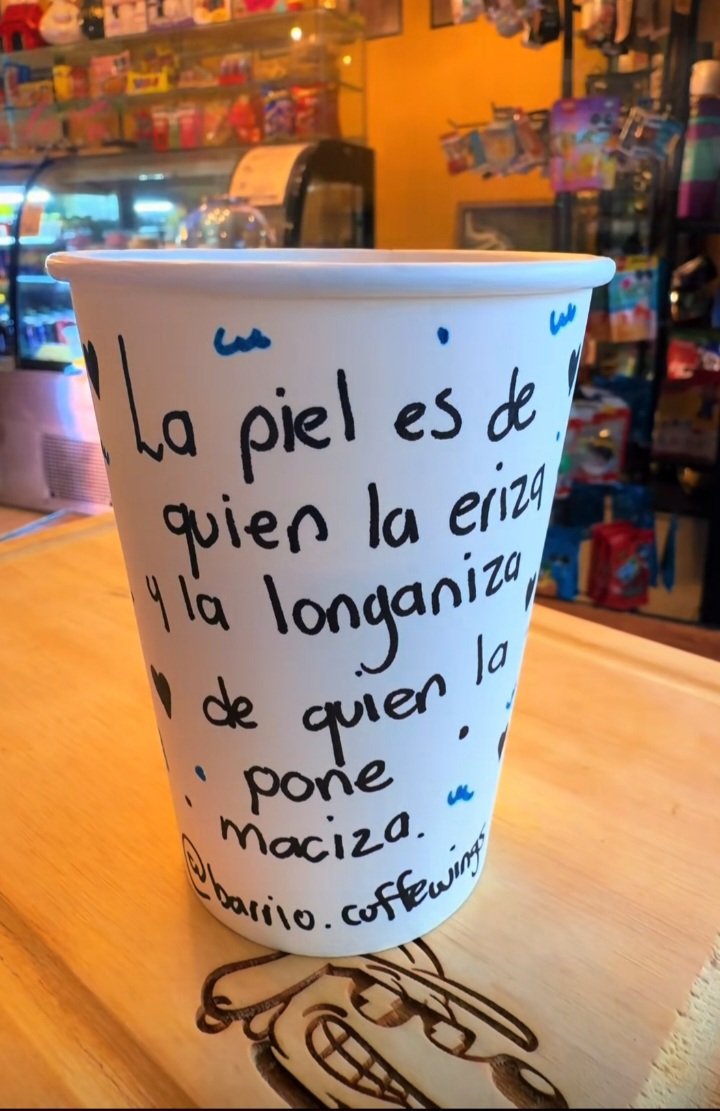 la_Xesposa's tweet photo. Que no se pierda el romanticismo. https://t.co/x8LeZXnHK0