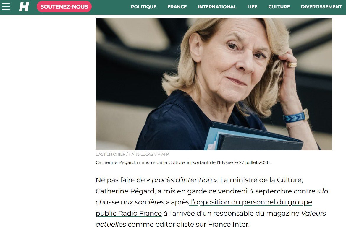 PanettonePazzo's tweet photo. Imaginez-vous l’état d’un pays où celle qui est censée être Ministre de la culture parle de «chasse aux sorcière» quand une rédaction du service public s’inquiète de l’arrivée à l’antenne de tout ce qu’il y a de plus raciste et xénophobe en terme de prise de parole.
La déchéance https://t.co/nFrfRpP10A