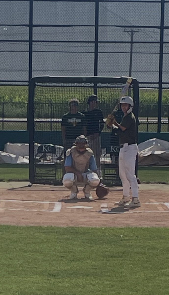 proplayerjoe's tweet photo. Great 3 weeks of practice and Inter-squads.  Looking forward to playing a different logo next week. Roll Kougs!
@KishBaseball @kougarathletics https://t.co/oCgDsn8Ds1