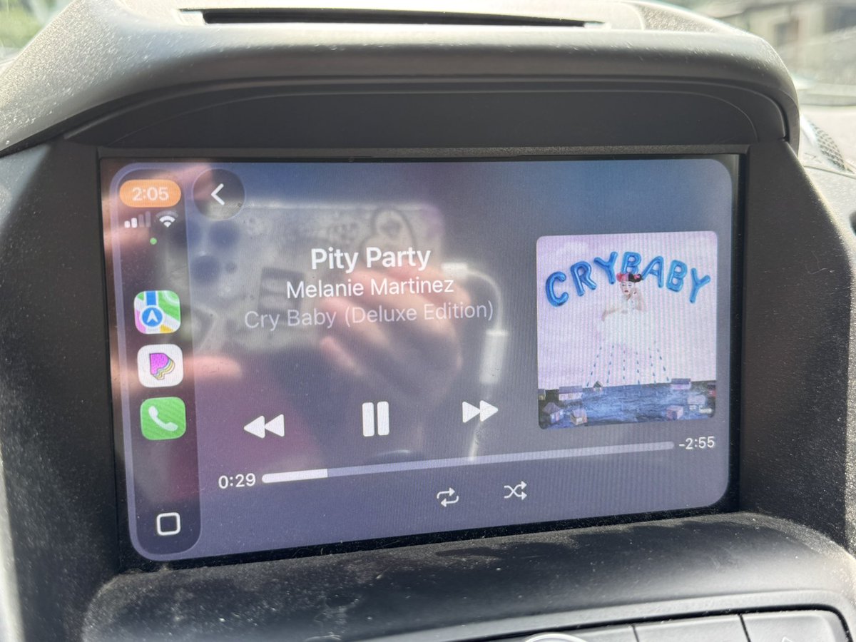 bookworm0923's tweet photo. Jammin’ to CryBaby today.
#crybaby
#crybabyalbum
#melaniemartinez
#pandoramusic
#pityparty
#music https://t.co/HIqFVt5fMH