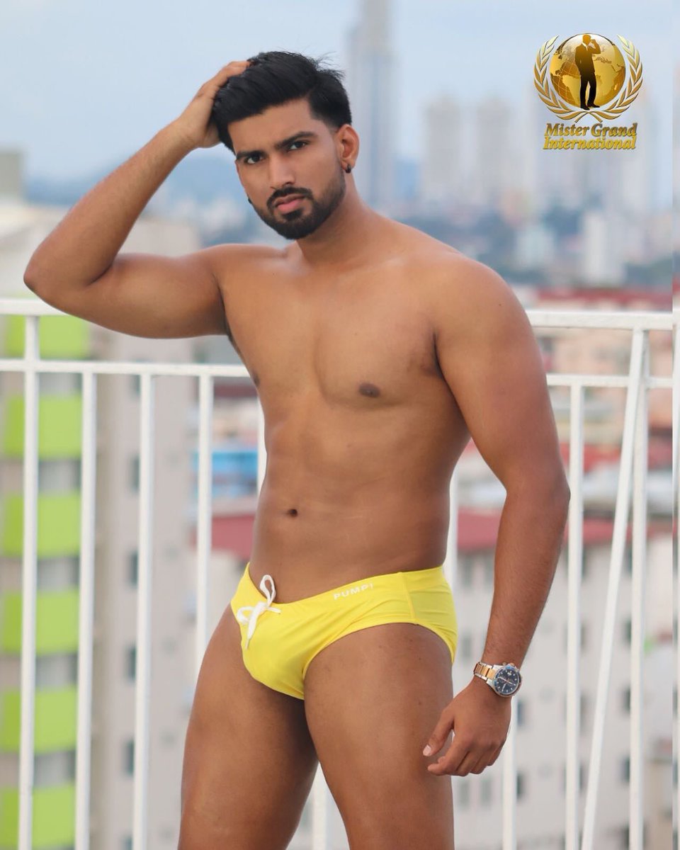 hothunss's tweet photo. Mr. Supranational Trinidad and Tobago 2018 - Suveer Ramsook

Show it all 

beauty pleasant nudes
Check more pics in comments 

#nude 
#malemodel https://t.co/GbhdmCAf0L