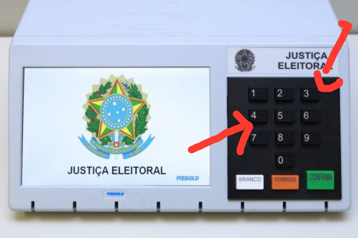 JunitoMBL's tweet photo. O QI mais baixo da internet ataca novamente. https://t.co/QA0a11R0au