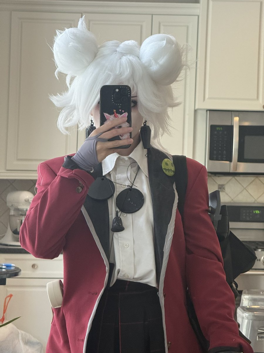 bellaplup's tweet photo. graves from deadlock cosplay https://t.co/afQtSxktit