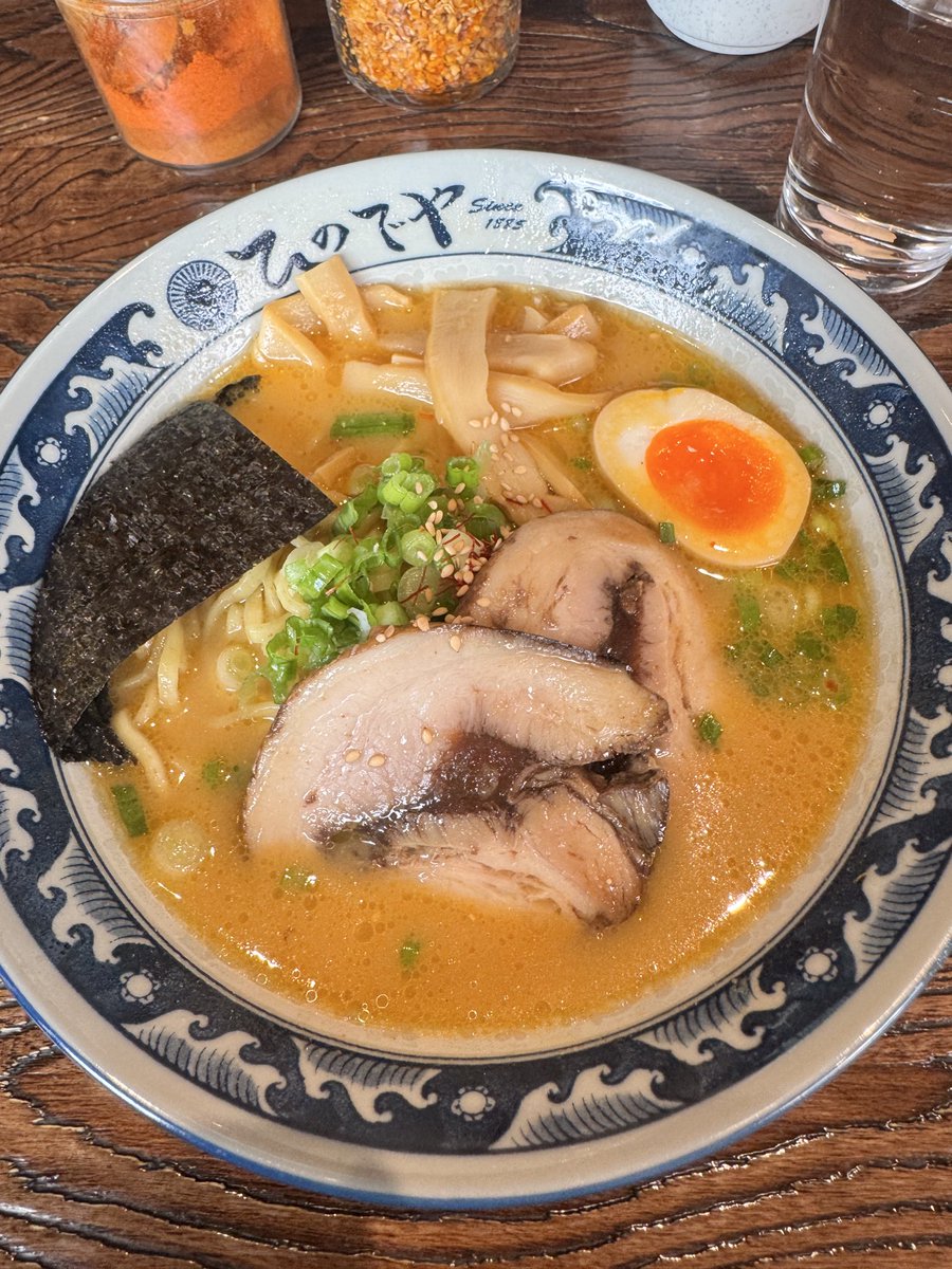 yoshio1214's tweet photo. 相変わらず無茶苦茶美味い😋
#ひのでや
#hinodeya https://t.co/XIgRma5n66